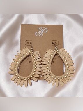 Plunder Natural Beige Raffia Teardrop Earrings with Gold Beads